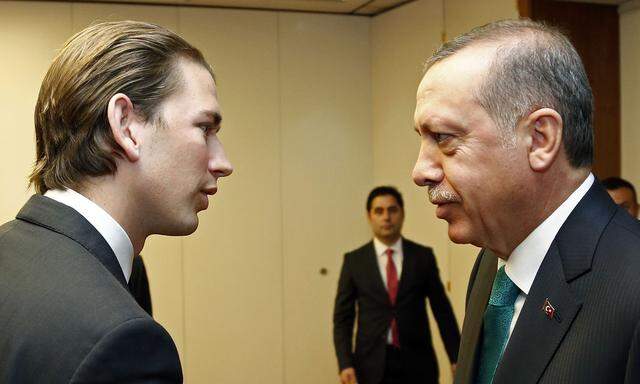 AUSSENMINISTER KURZ TRAF TÜRKISCHEN PREMIER ERDOGAN