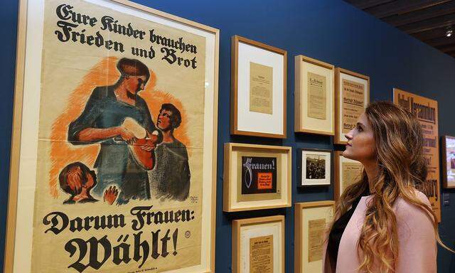 Symbolbild: Das Historische Museum Frankfurt am Main widmet der Einführung des Frauenwahlrechts vor 100 Jahren eine Sonderausstellung