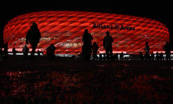 Vor dem Championsleague-Spiel in München soll es zu unschönen Szenen seitens der Laziofans in der Münchener Innenstadt gekommen sein.