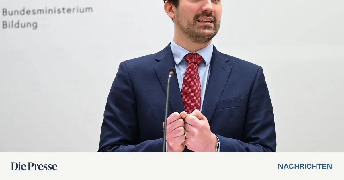 Reform-der-Lehrpl-ne-f-r-AHS-Oberstufe-steht-Latein-und-Demokratie-Stunden-k-nnen-abgetauscht-werden