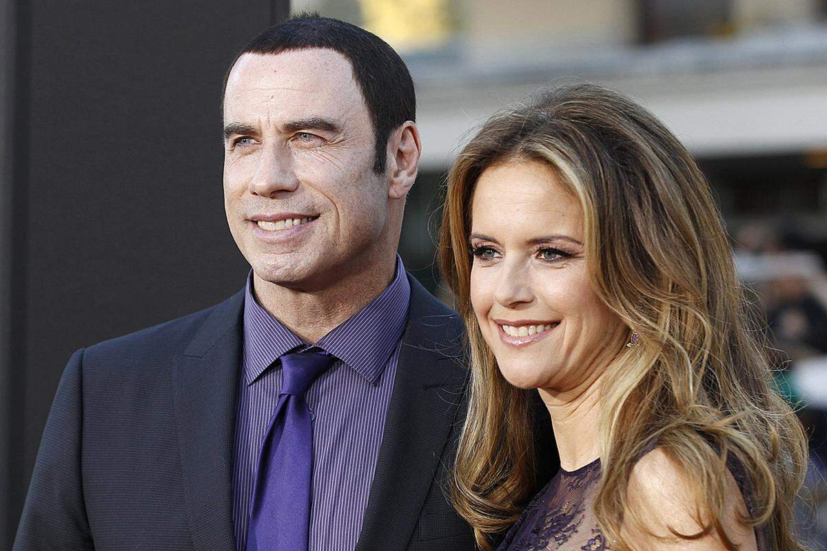 Auch Kollege John Travolta, mit dem sie gemeinsam in "Kuck mal, wer da spricht!" spielte, ist ein Langzeitmitglied. Vor 27 Jahren soll er beigetreten sein. Seine Ehefrau Kelly Preston ist praktischerweise ebenfalls Mitglied.