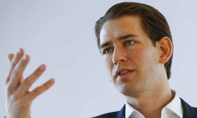 Austrian Foreign Minister Kurz addresses a news conference in Vienna
