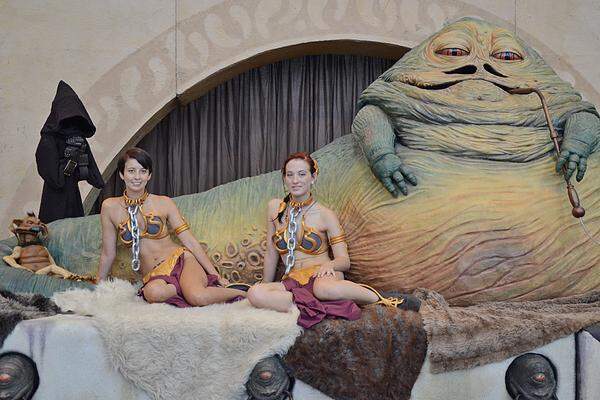Die doppelte Leia mit der Jabba-Kreatur.