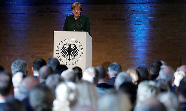 Angela Merkel sprach anlässlich des 60. Geburtstags des Bundesnachrichtendienstes in Berlin.