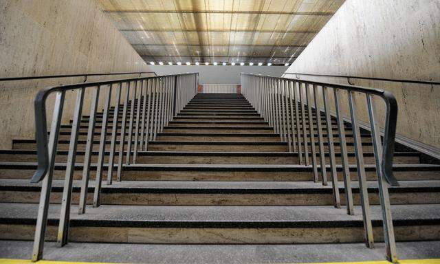 Öffentlich zugängliche Treppen müssen gesichert werden. Warum jemand die Stiegen nutzen wolle, tue nicht viel zur Sache.