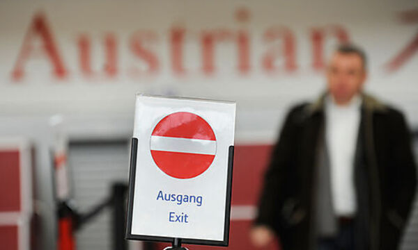 AUSTRIAN AIRLINES (AUA)