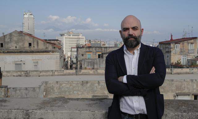 Roberto Saviano, Bestsellerautor und Journalist, steht auf der Todesliste der Camorra, der neapolitanischen Mafia. 
