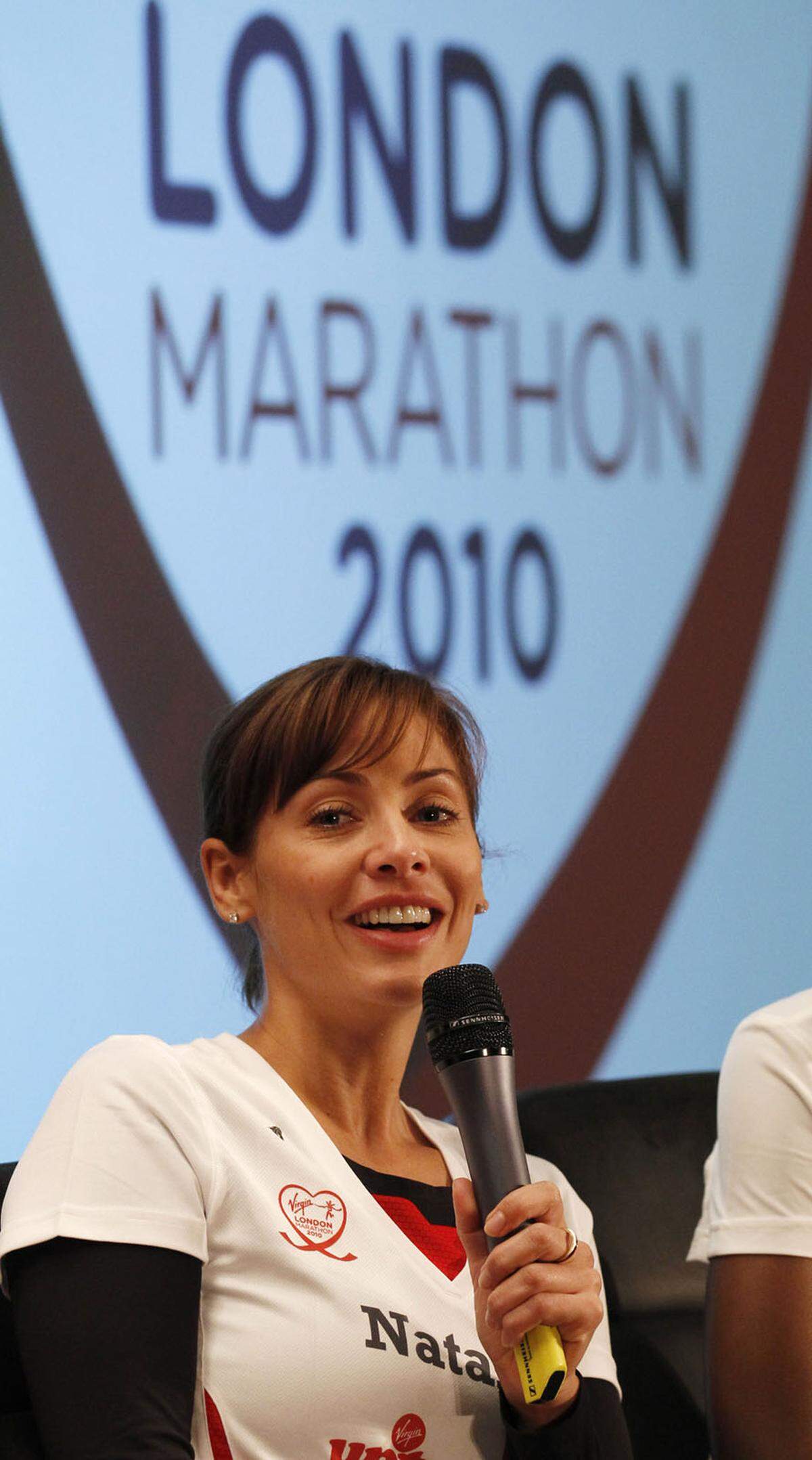 Natalie Imbruglia betrachtet sich zwar nicht als Langstreckenläufer, aber der australische Singer-Songwriter-Star schaffte den Londoner Marathon 2010 dennoch in 5:02.
