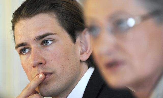 Migranten Kurz sieht sich