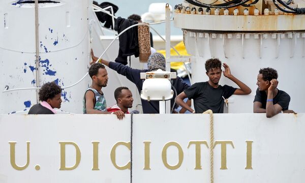 ITALY-EUROPE-POLITICS-RIGHTS-MIGRATION-DICIOTTI