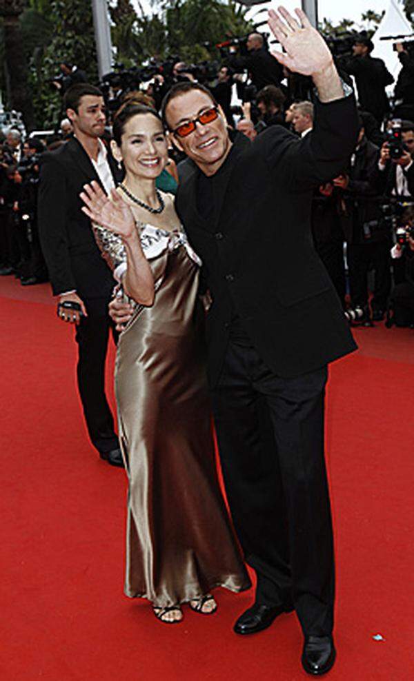 Zu der neuen Woody Allen-Premiere reisten auch "Actionheld" Jean-Claude Van Damme  und seine Frau Gladys an.