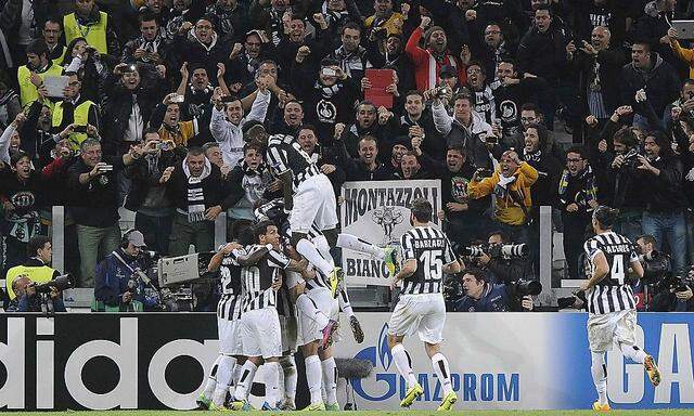 Juventus-Spieler und Fans