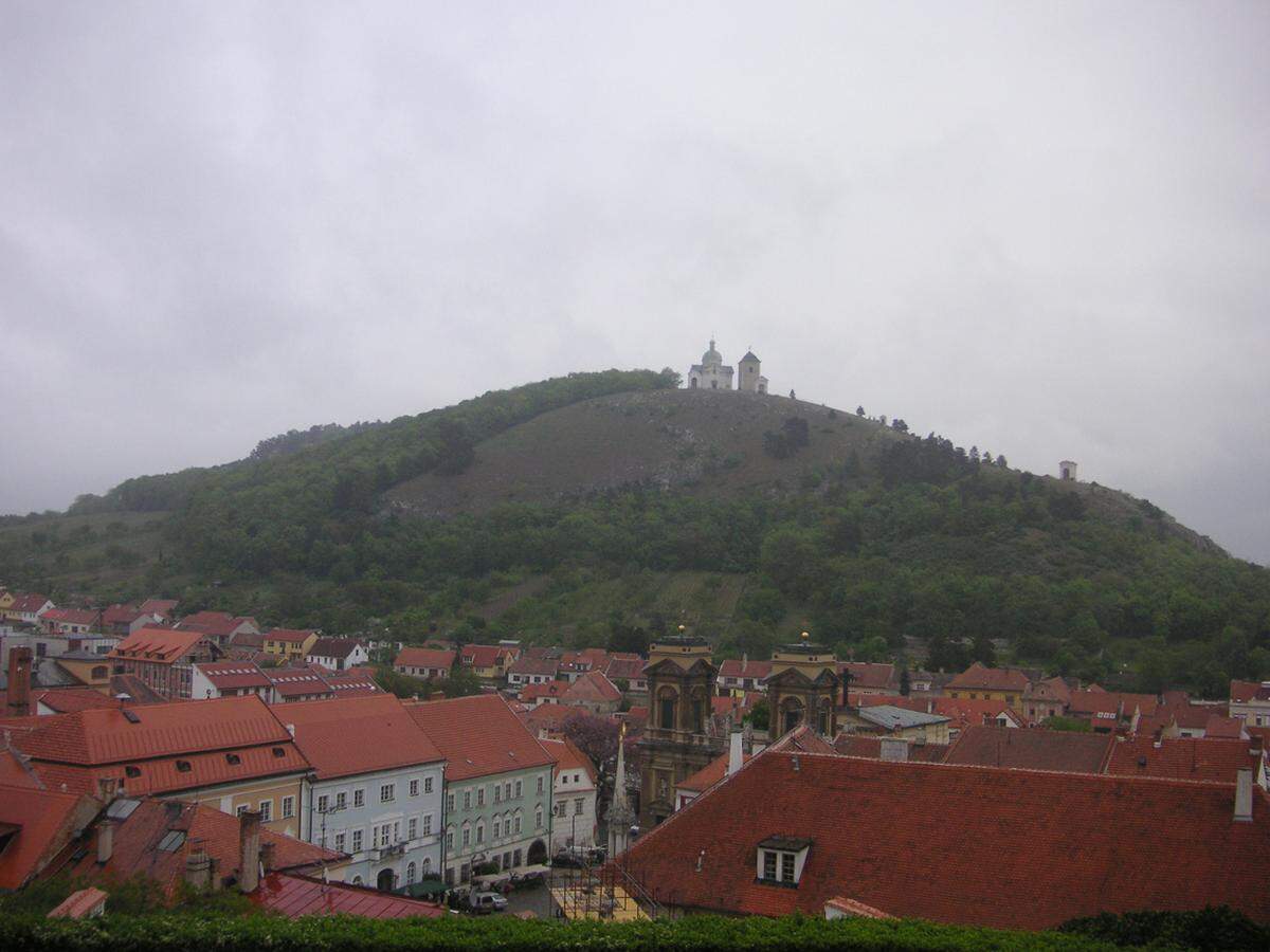 In Mikulov, einer andere südmährische Stadt (Nikolsburg, 8.000 Einwohner), nahe der Grenze bei Drasenhofen …