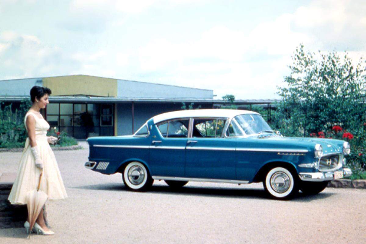 Legendär die großen Opel mit ihren prägnanten und würdevollen Namen: Opel Kapitän, hier aus dem Jahr 1958...