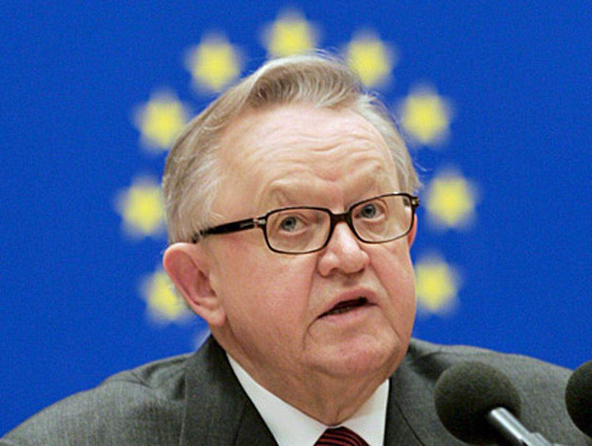 Der Friedensnobelpreis 2008 ging an den finnischen Ex-Präsidenten Martti Ahtisaari. Der 71-jährige Diplomat und ehemalige stellvertretende UNO-Generalsekretär wird für zahlreiche internationale Vermittlerdienste zur Beendigung von Kriegen und Konflikten, insbesondere seine Kosovo-Tätigkeit, geehrt. Als Ahtisaaris herausragende Leistung gilt die Beendigung des Bürgerkriegs in der indonesischen Unruheprovinz Aceh 2005. Der Preis ist mit umgerechnet einer Million Euro dotiert.