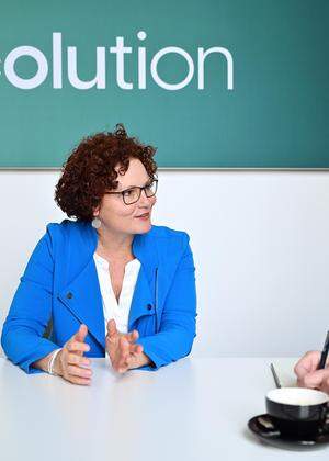 „Die Welt braucht mehr Optimismus“, sagt Oecolution-Geschäftsführerin Elisabeth Zehetner.