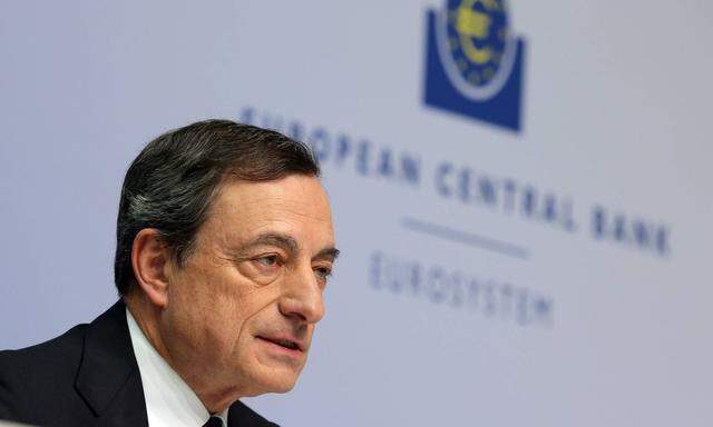 EZB-Chef Mario Draghi: Der oberste Euro-Währungshüter muss mitten in der Hochkonjunktur im Krisenmodus fahren.