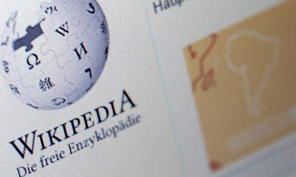 Wikipedia wurde 2001 gegründet. Es ist das umfangreichste Lexikon der Welt. Wikipedia gehört zu den fünf am häufigsten besuchten Websites. Im Marketagent-Ranking reichte es mit 81,1 Punkten zu Platz 4