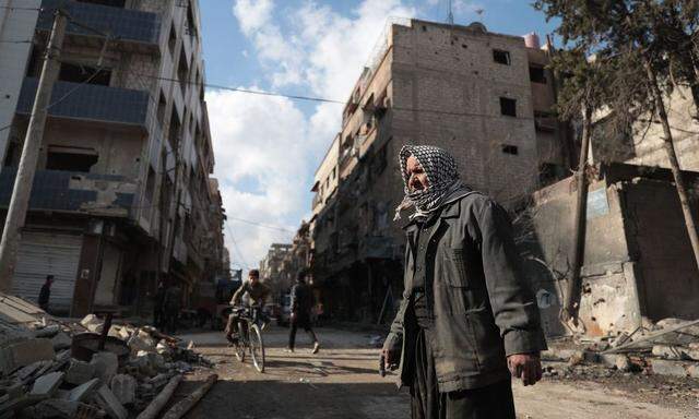 TOPSHOT-SYRIA-CONFLICT-DAILY LIFE