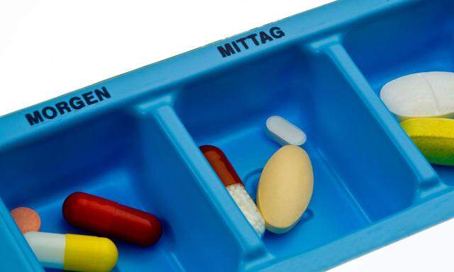 Tabletten und Medikamente als Tagesdosis