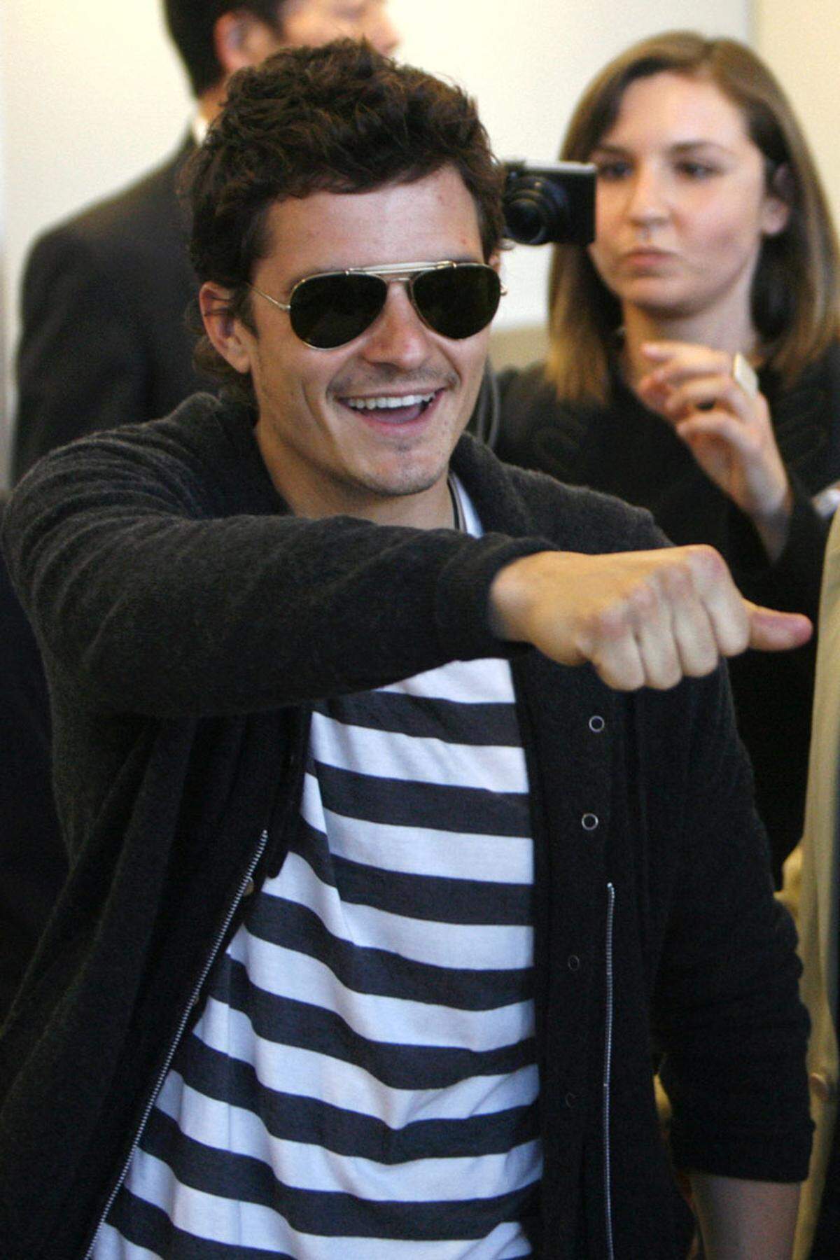 Bis zum Frühjahr 2016 soll in einer alten, bisher leer stehenden Frachthalle der erste Promi-Terminal der USA entstehen.  Im Bild: Orlando Bloom, 2007