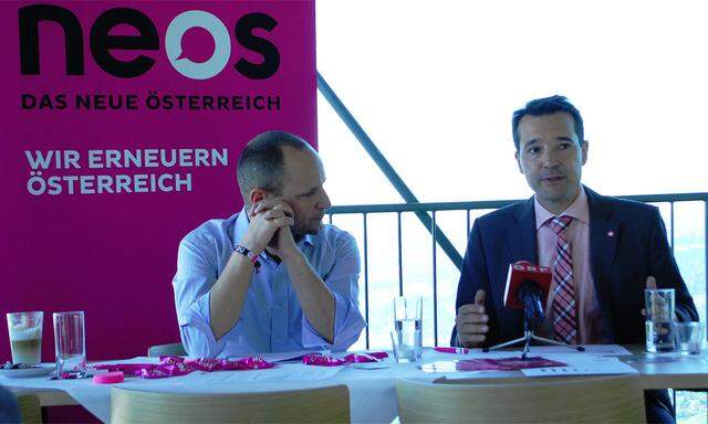 Neos-Chef Matthias Strolz und der abgelöste Vorarlberg-Landessprecher Gerald Loacker.