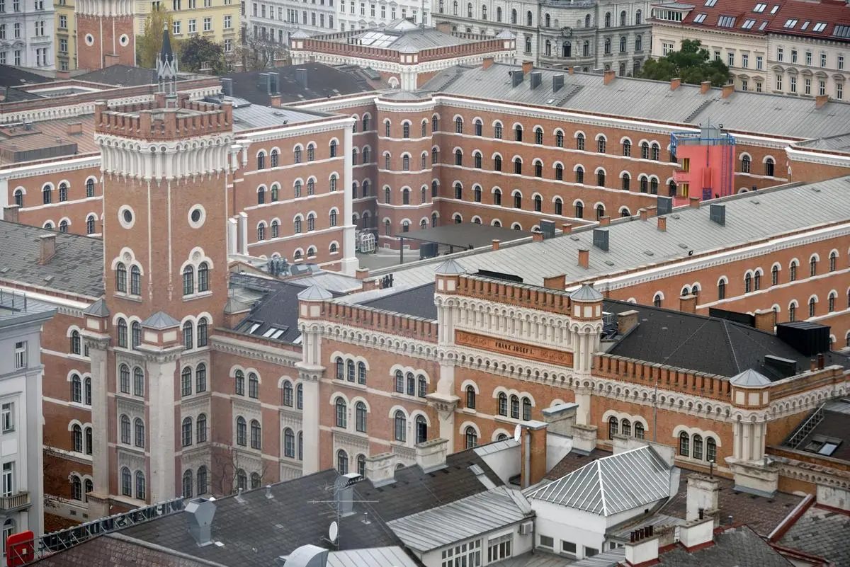 Rossauer barracks