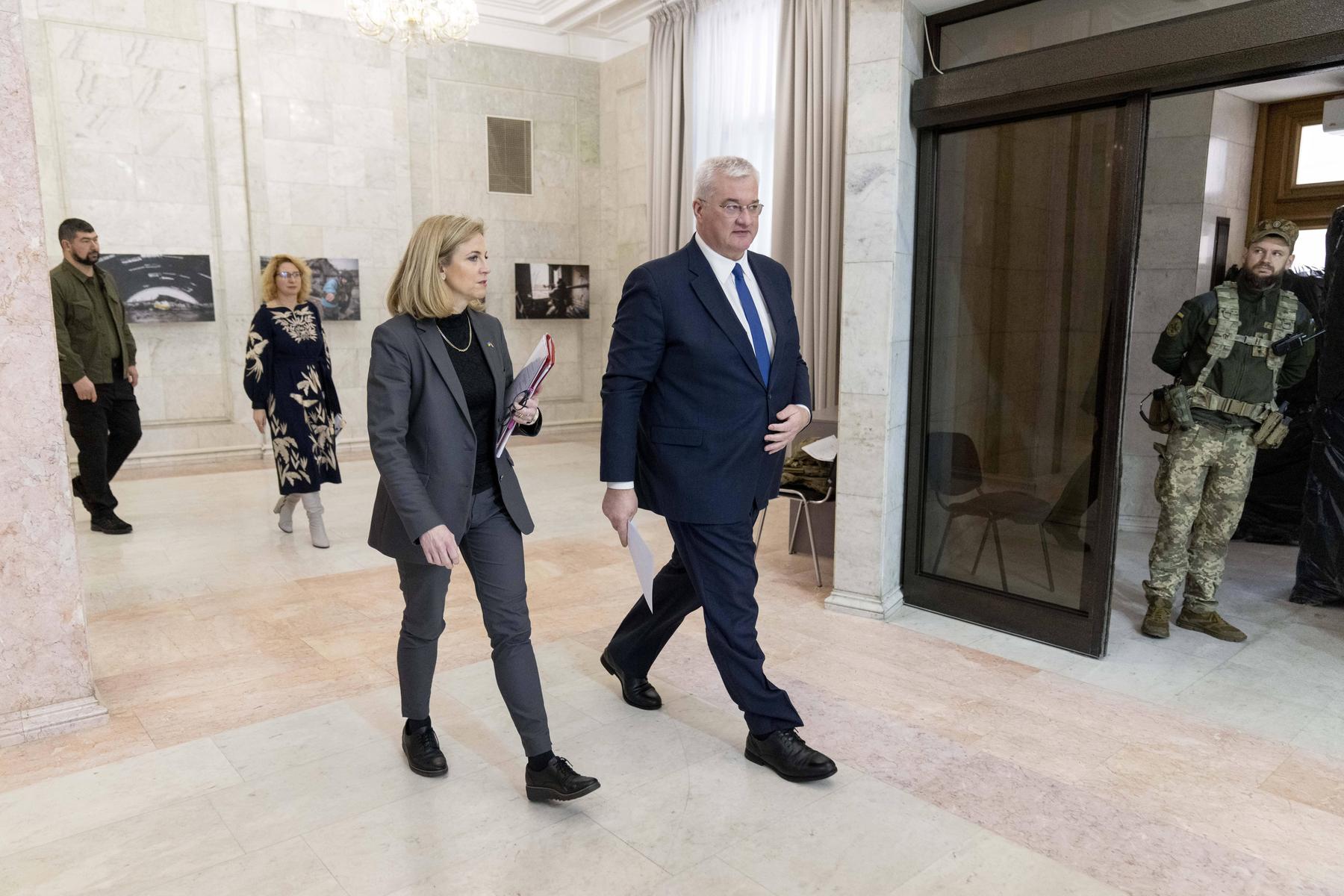 Foreign Minister Meinl-Reisinger travels to Ukraine again-Diepresse.com