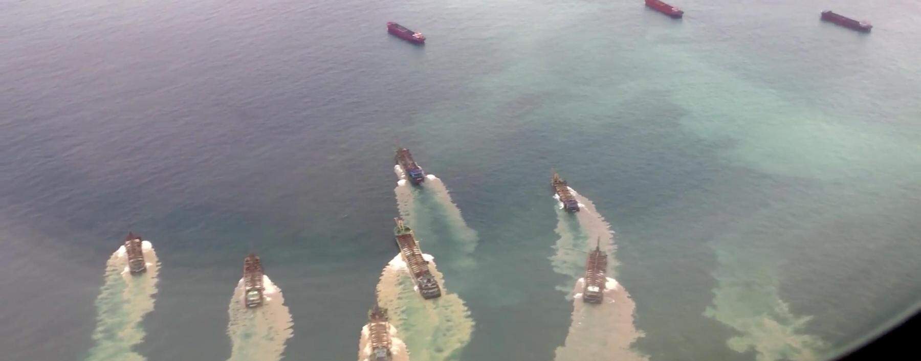 Invasion der Sanddiebe: Chinesische Schiffe nähern sich in diesem Foto aus dem Jahr 2020 den Matsu-Inseln, um Sand aus dem Meeresboden aufzusaugen.