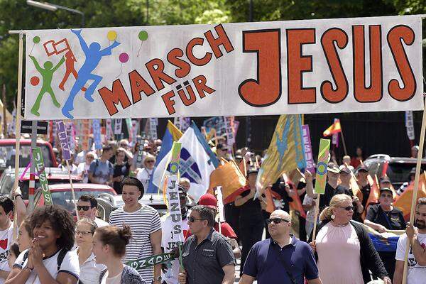 Bei dem von der Initiative "Christen in Wien" organisierten "Marsch für Jesus" handelt es sich um ein Treffen Gläubiger unterschiedlicher Konfessionen.