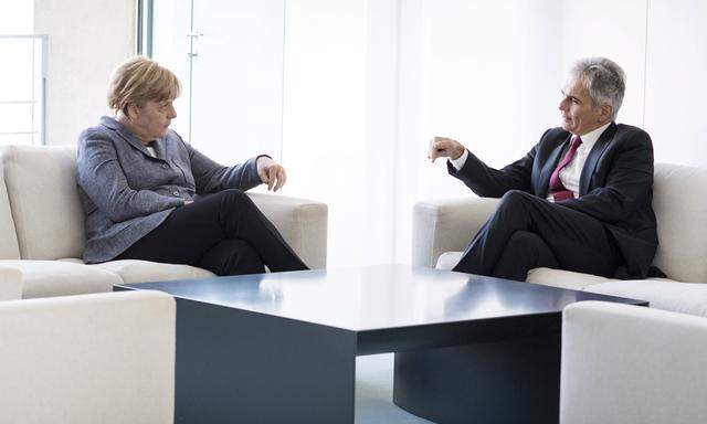 Bild aus besseren Tagen: Faymann mit Merkel in Berlin. Heute ist das Verhältnis zerrüttet.