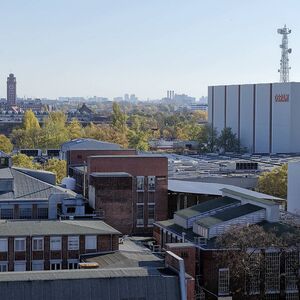 Siemens in Berlin Siemensstadt 2018 10 31 Berlin Deutschland Berlin Siemensstadt mit Siemens Ni