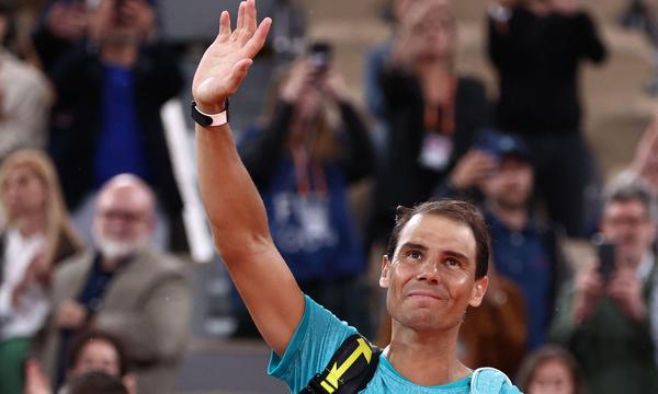 Rafael Nadal sagt in Paris Adieu.