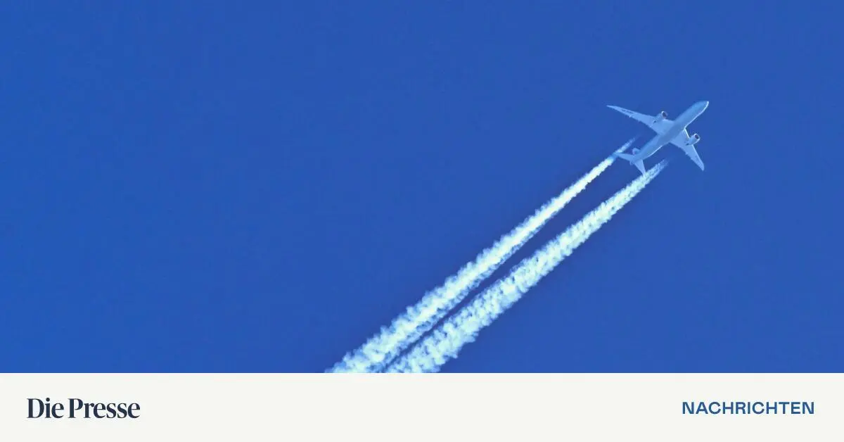 Menschengemachte-Eiswolken-premium-