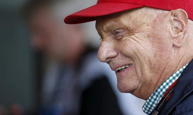 Former World Champion Lauda attends the first practice session of the Mexican F1 Grand Prix at Autodromo Hermanos Rodriguez in Mexico City