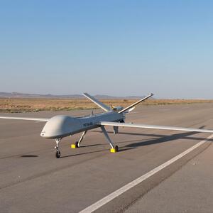 Die neue Drohne auf einem vom iranischen Verteidigungsministerium veröffentlichten Bild.