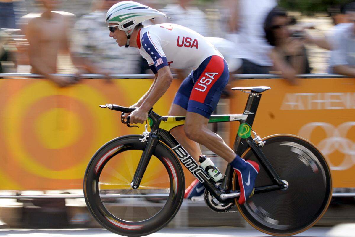 US-Radprofi Tyler Hamilton wurde des Blutdopings überführt und musste seine olympische Goldmedaille von 2004 wieder abgeben. Seine schlüssige Erklärung für die Werte lautete: "Ich bin ein Mischwesen, die fremden Zellen in meinem Körper werden von den Stammzellen meines vor der Geburt gestorbenen Zwillingsbruders produziert."