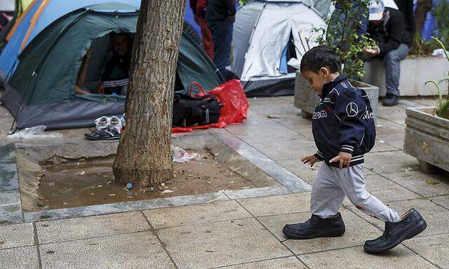 Kein würdiger Umgang mit Flüchtlingen? EU will klagen