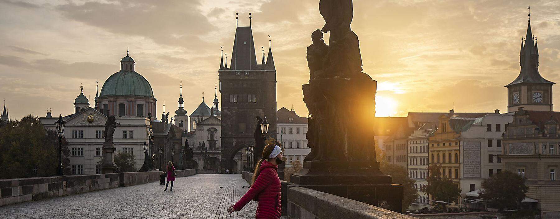 Für das Weihnachtsgeschäft beenden die Tschechen ab Donnerstag fast alle Einschränkungen.