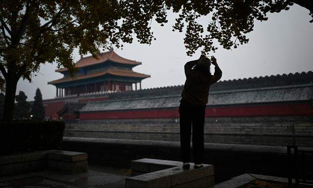 Ein Blick auf die Verbotene Stadt in Peking.