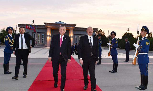 Die Präsidenten Aserbaidschans und der Türkei: Ilham Aliyev und Recep Tayyip Erdogan verfolgen Pläne für den sogenannten Sangesur-Korridor.