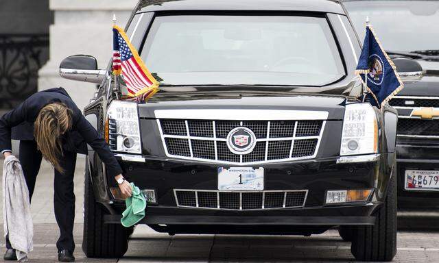 Die US-Präsidentenlimousine ist ein Cadillac von GM. Aber Trump ist auf den Autobauer zurzeit nicht gut zu sprechen. 