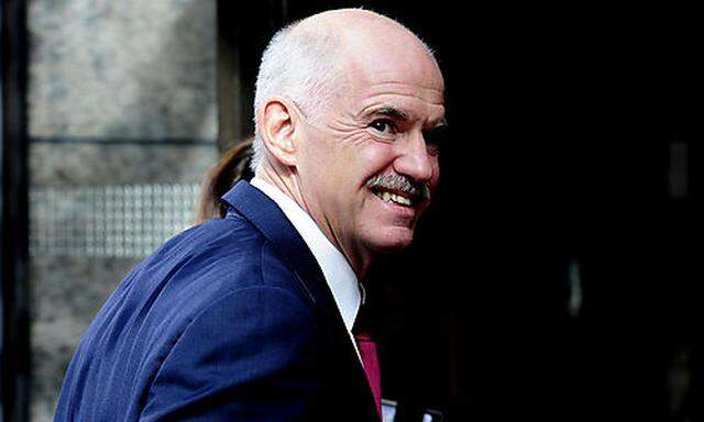George Papandreou hat im letzten Jahr erfolgreich gespart