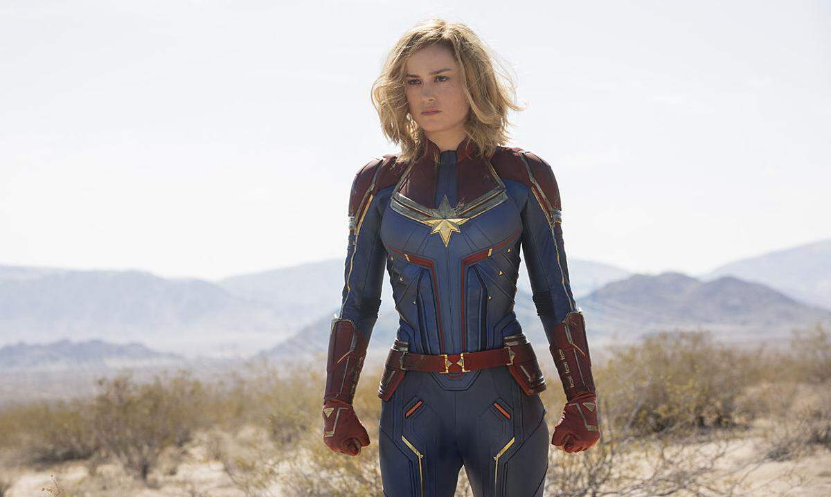 Filmstart: 7. März 2019 Die Erwartungen an den neuen Marvel-Film sind hoch: Oscar-Preisträgerin Brie Larson spielt die Powerfrau Carol Danvers alias Captain Marvel, eine Pilotin mit Superkräften. Die Regisseure Anna Boden und Ryan Fleck ("Mississippi Grind") holen noch Samuel L. Jackson, Jude Law und Ben Mendelsohn vor die Kamera. Auch die vierfach Oscar-Nominierte Annette Bening spielt mit. Der Actionfilm ist der erste Marvel-Film mit einer Frau in der Titelrolle.