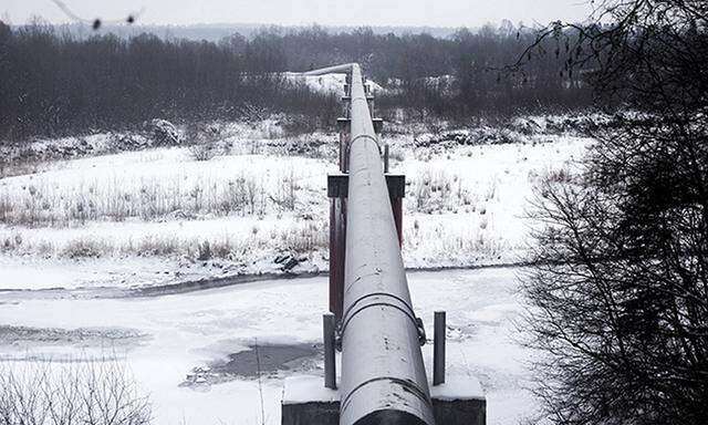 Russian And Ukrainian Gas Pipelines As Ukraine Gas Debt Raises Concern