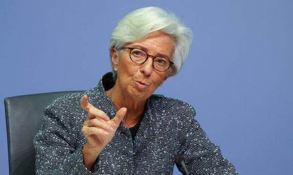Die EZB – im Bild ihre Präsidentin Christine Lagarde – hat den Leitzins seit Jahren nicht angehoben. Er liegt bei null Prozent.  