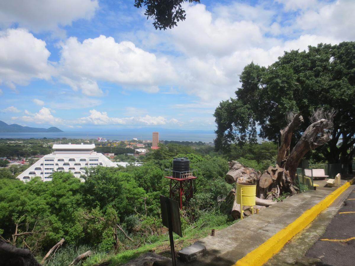 Er ist das perfekte Plateau für einen Blick über Managua und den gleichnamigen See.