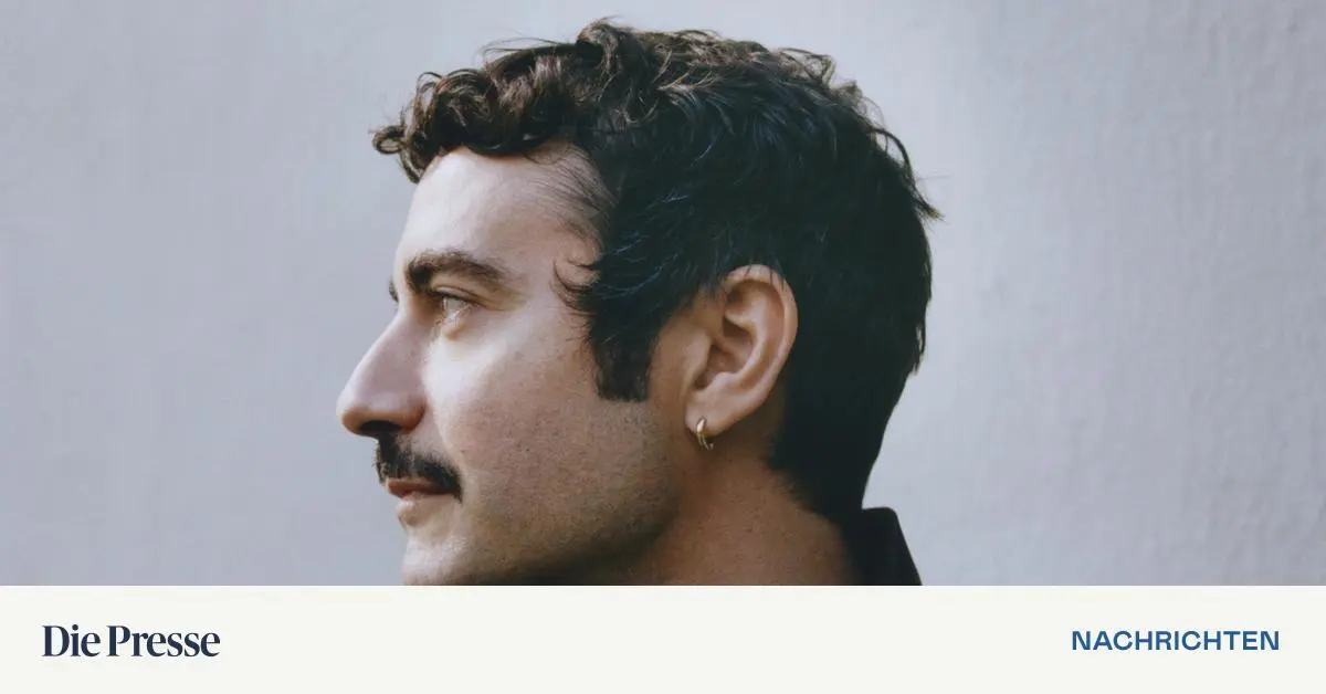 Nach-nur-einer-Saison-Versace-trennt-sich-von-Kreativdirektor-Dario-Vitale