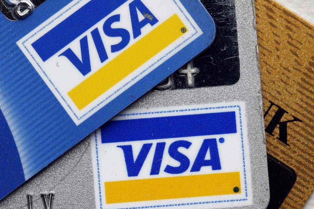 Die Visa Inc. ist eine Aktiengesellschaft und zusammen mit Mastercard eine der beiden gro&szlig;en internationalen Gesellschaften f&uuml;r Kreditkarten. Das Unternehmen besch&auml;ftigte 2013 rund 10.000 Mitarbeiter. Der B&ouml;rsergang im M&auml;rz 2008 erfolgte mit 17,86 Mrd. Dollar.