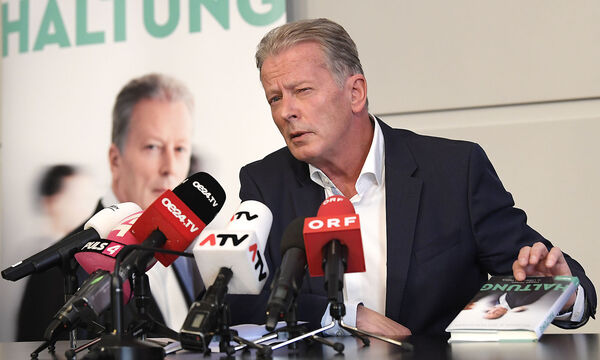 Ex-Vizekanzler Reinhold Mitterlehner bei der Präsentation seines Buches "Haltung" im April 2019.